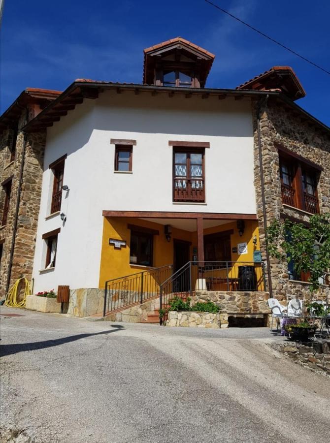 Hotel Mirador De Enterrias Zewnętrze zdjęcie
