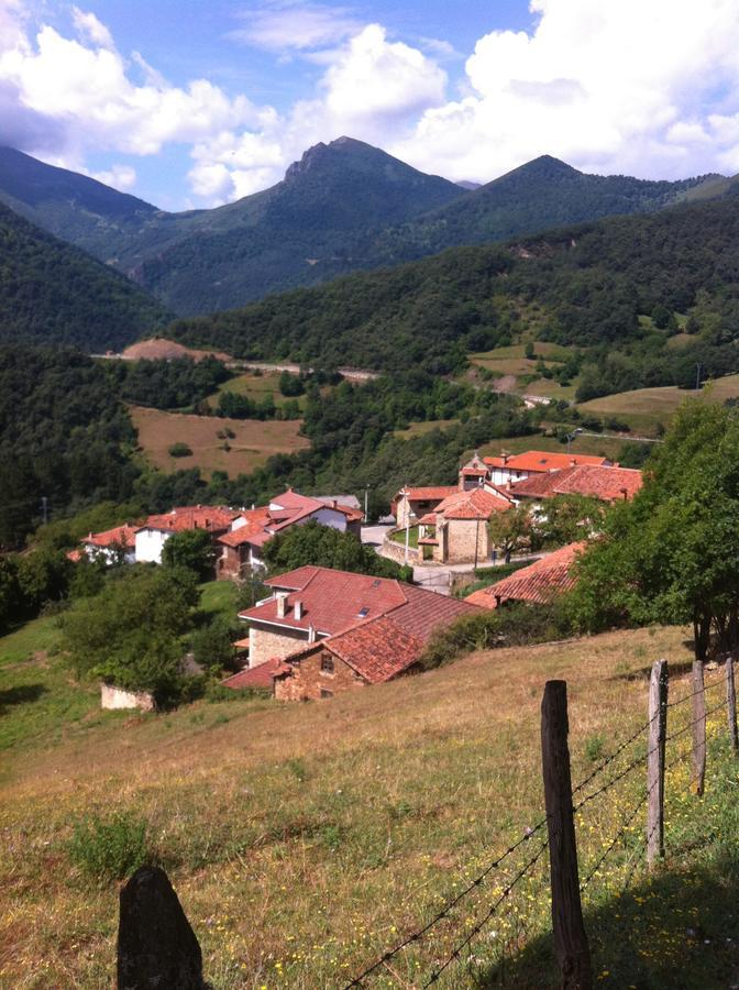 Hotel Mirador De Enterrias Zewnętrze zdjęcie